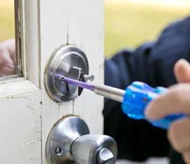Maryland Heights MO Locksmith Store Maryland Heights, MO 314-473-3063 Maryland Heights MO Locksmith Store Maryland Heights, MO 314-473-3063 - 6-Lock-Change